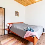 Апартаменты Dvur Dolenec Rohoznice (Hradec Kralove)
