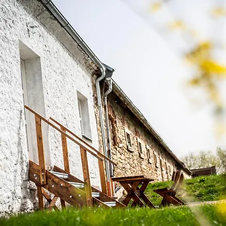 Dvur Dolenec شقة *