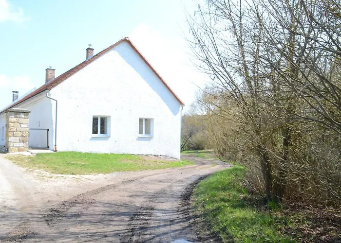 Dvur Dolenec Rohoznice (Hradec Kralove)